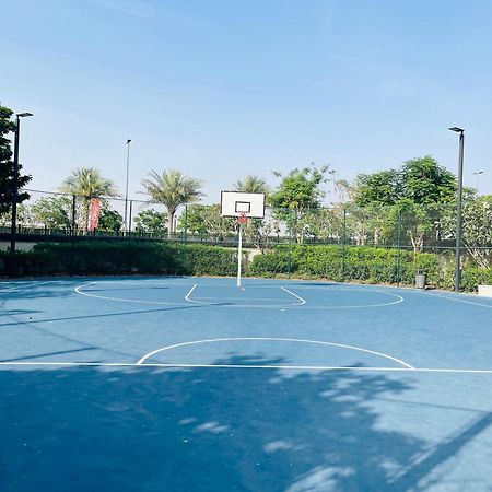 Goodwood Suites Homes Vacation Дубай Экстерьер фото