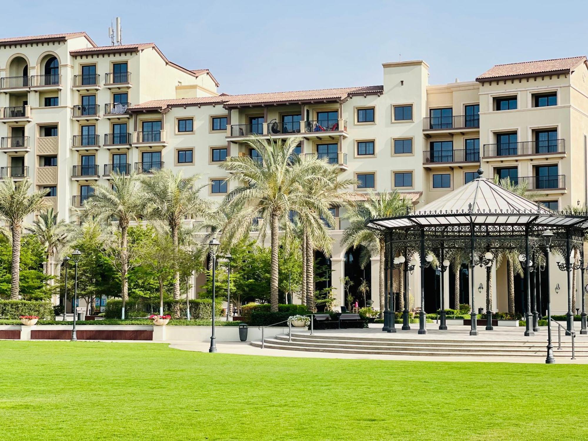 Goodwood Suites Homes Vacation Дубай Экстерьер фото
